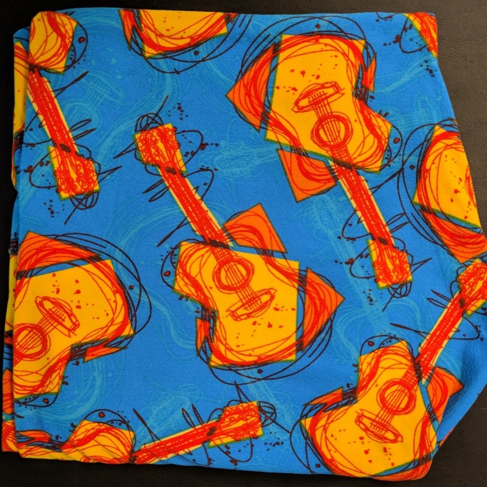 LuLaRoe NWOT TC leggings Vintage Rare HTF guitars